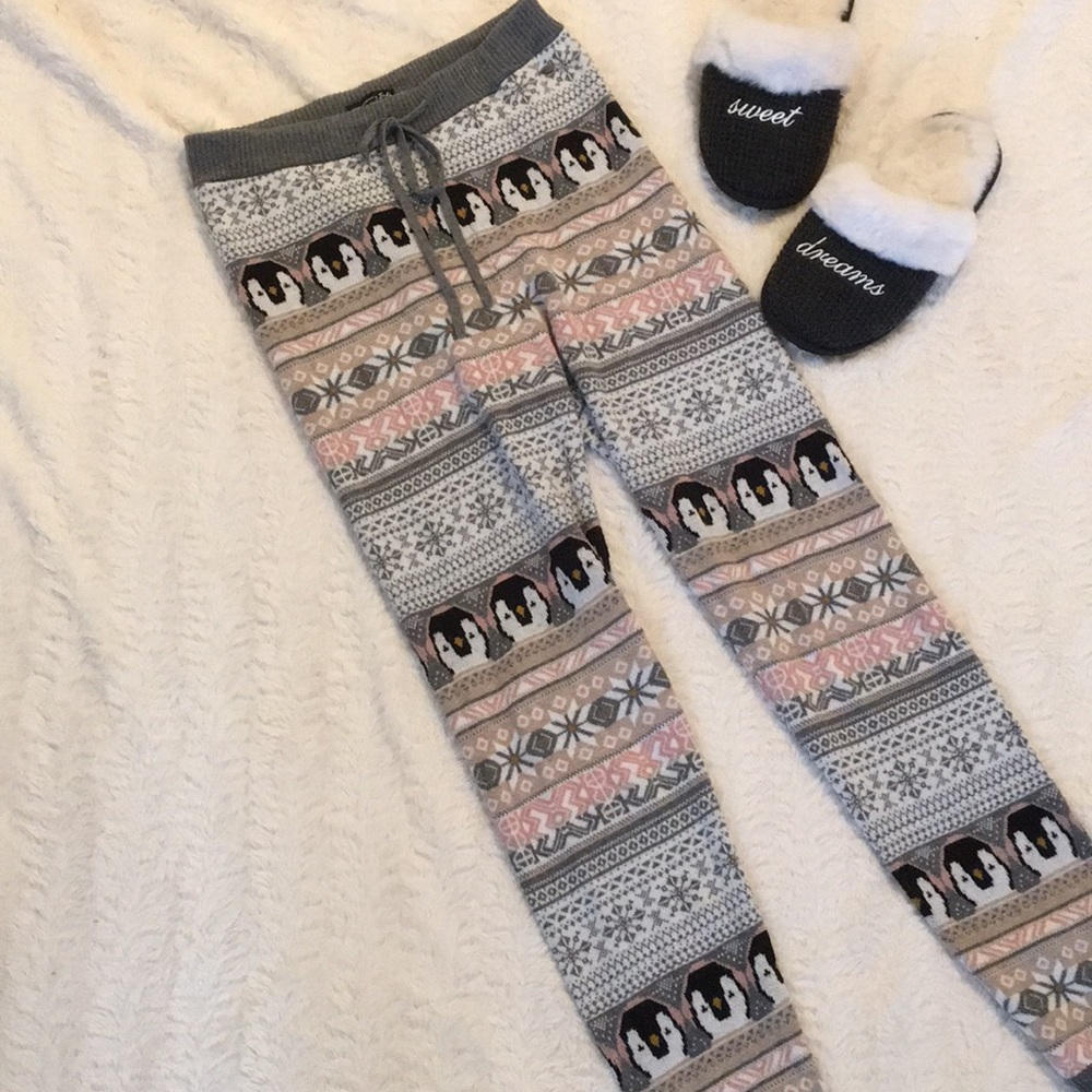 AE Penguin PJ Pants 🐧